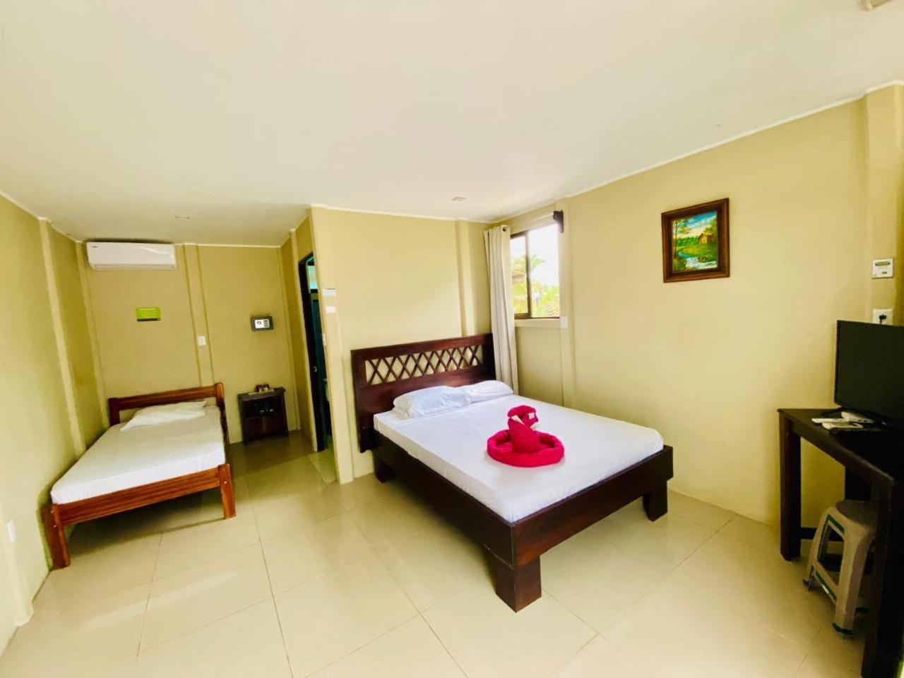 Arenal Home Tanque Bagian luar foto